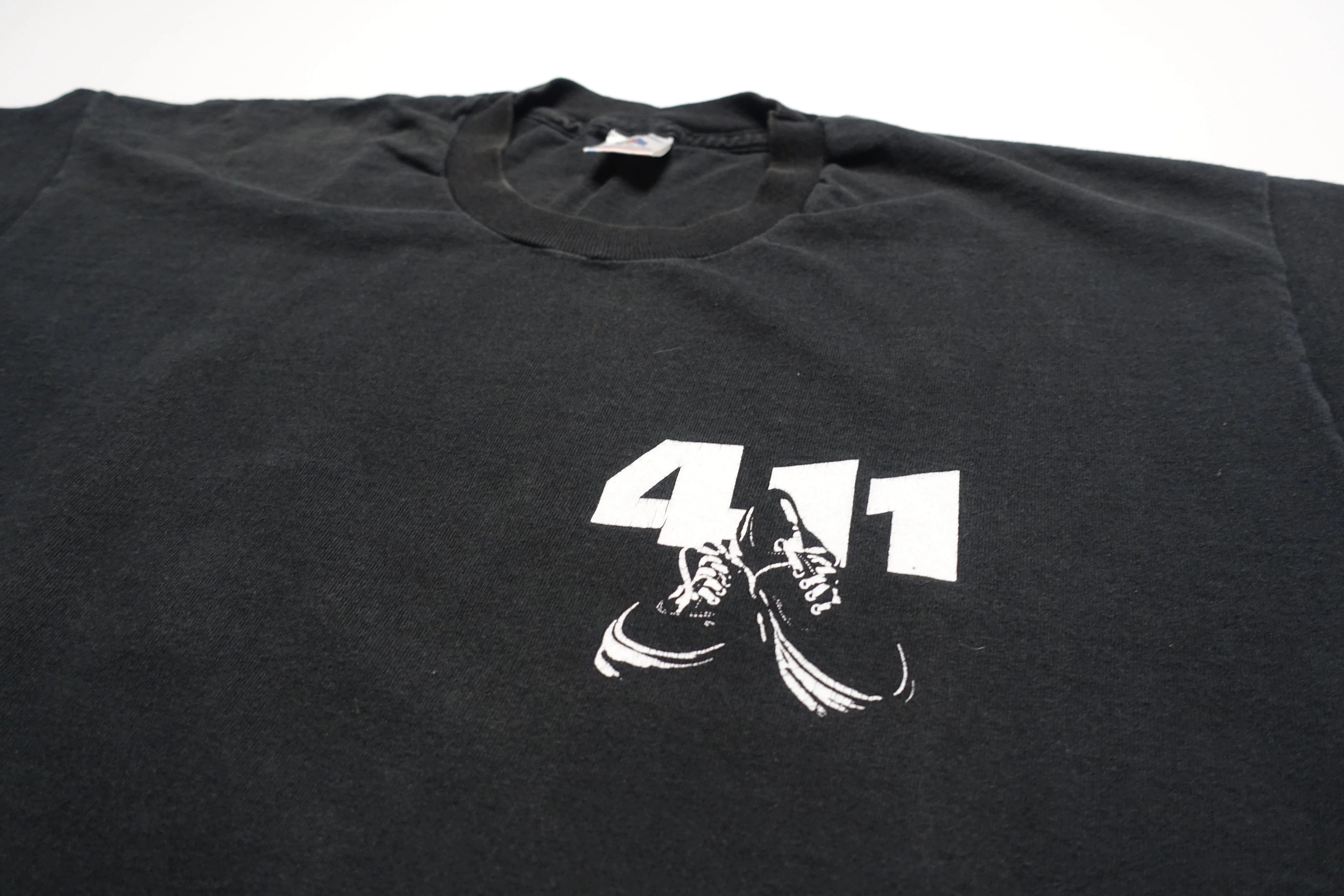 411 - This Isn't Me 1991 Tour Shirt Size XL