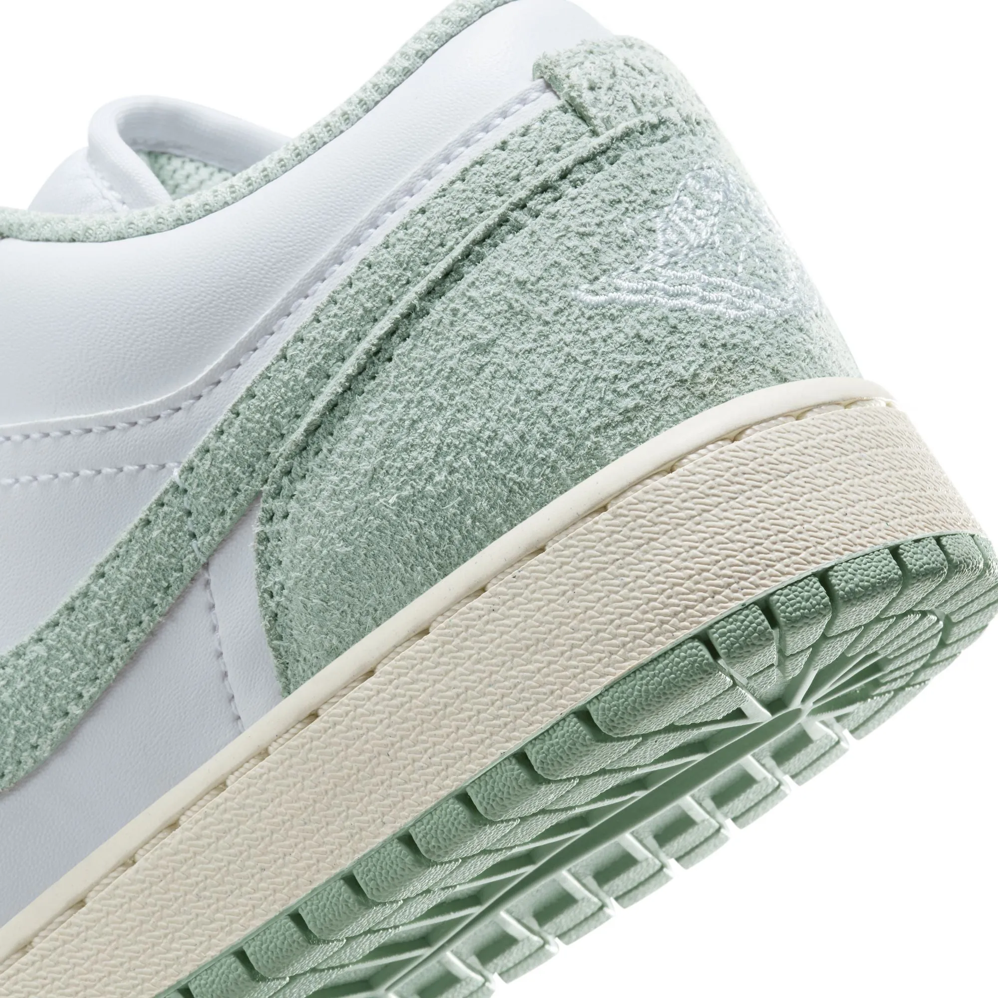 Air Jordan 1 Low SE GS (White/Seafoam/Sail)