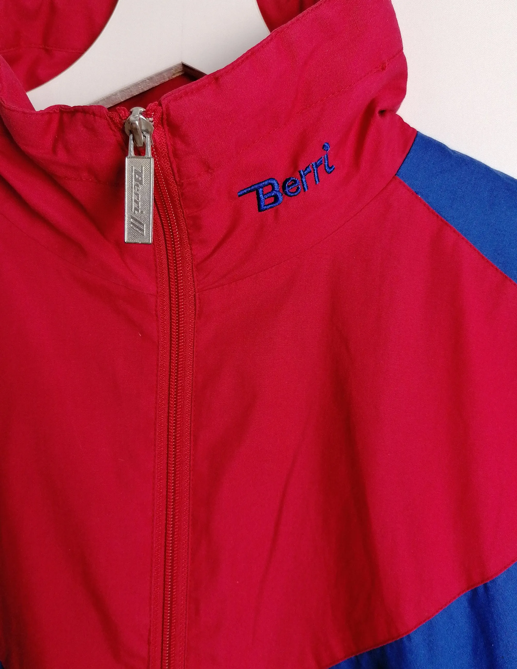 BERRI 90's Unisex Track Jacket Red and Blue - size S