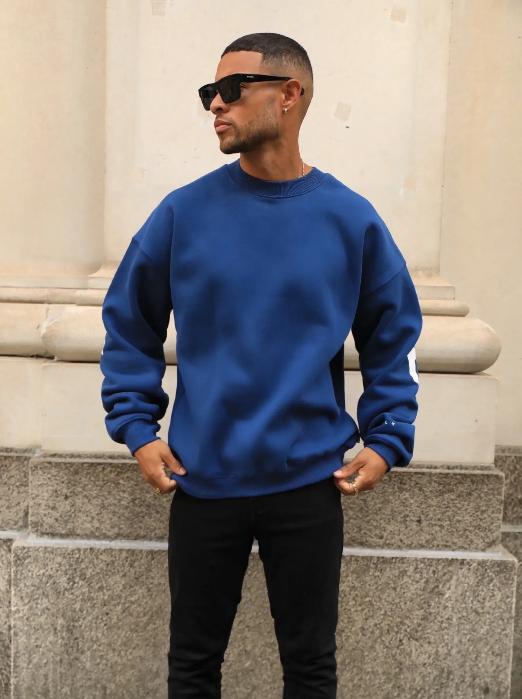 Idris Oversized Sweater - Midnight Blue