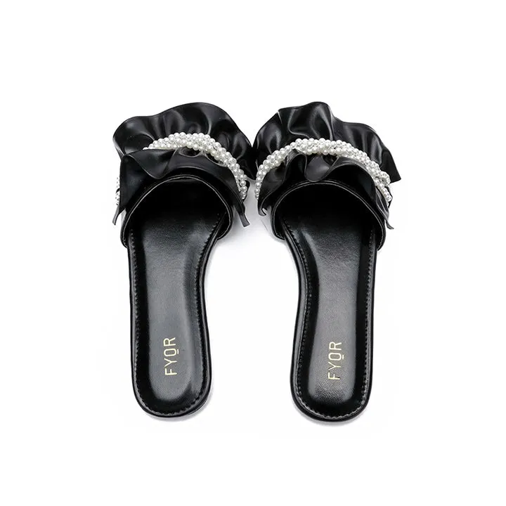 Pearl Detailed Ruched Slide Sandal MY 221