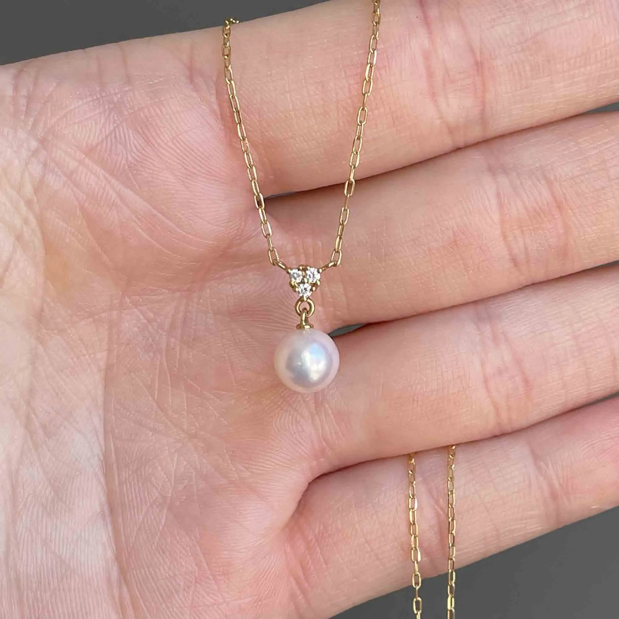 Vintage 18K Gold Mikimoto Diamond Pearl Necklace