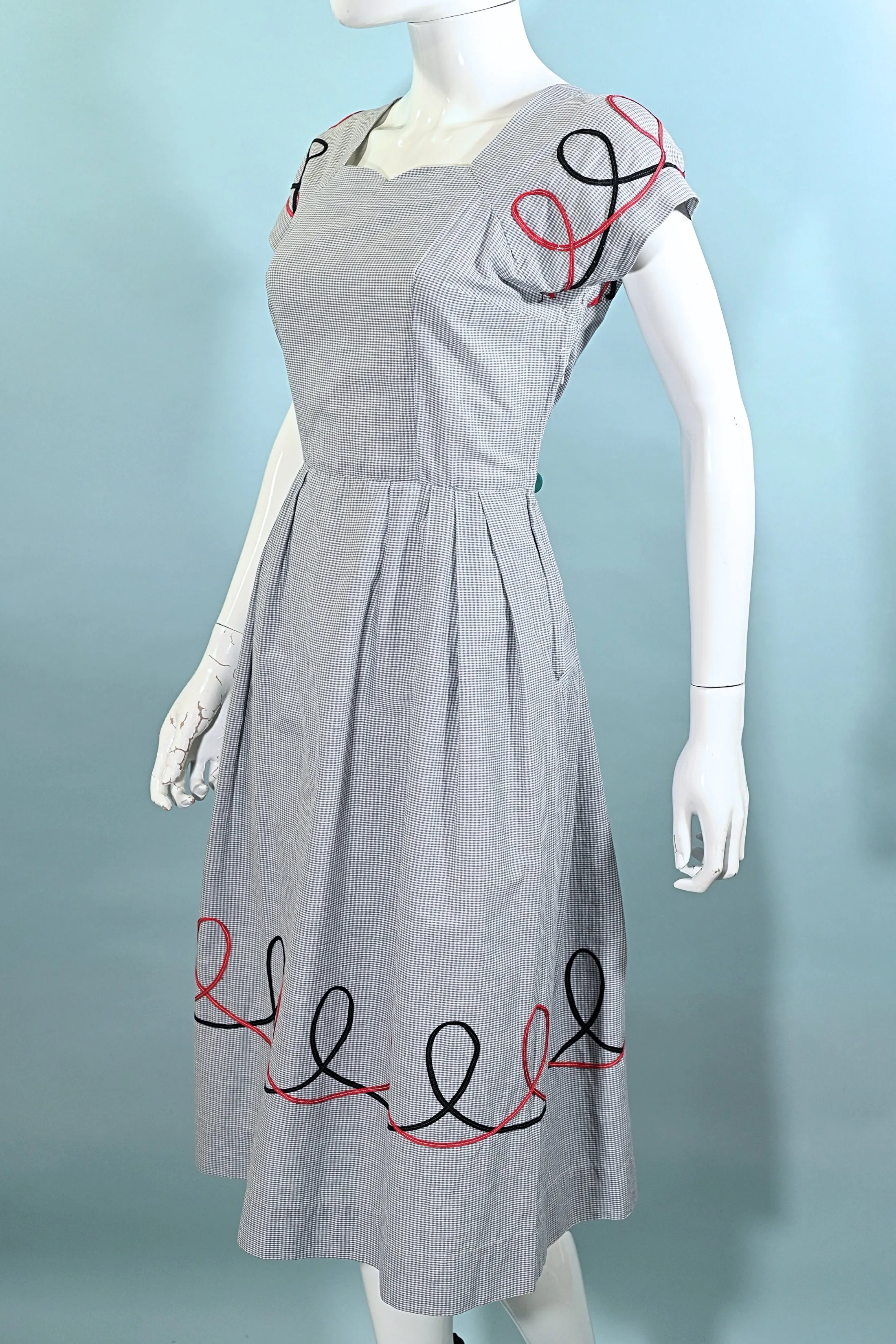 Vintage 40s Grey Gingham Dress w/Accent Trim, Sun Seeker M