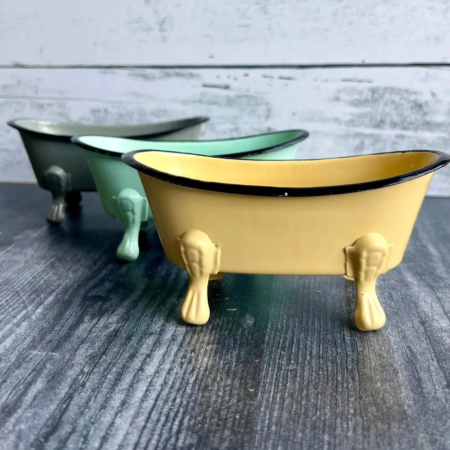 Vintage Bathtub Soap Dish